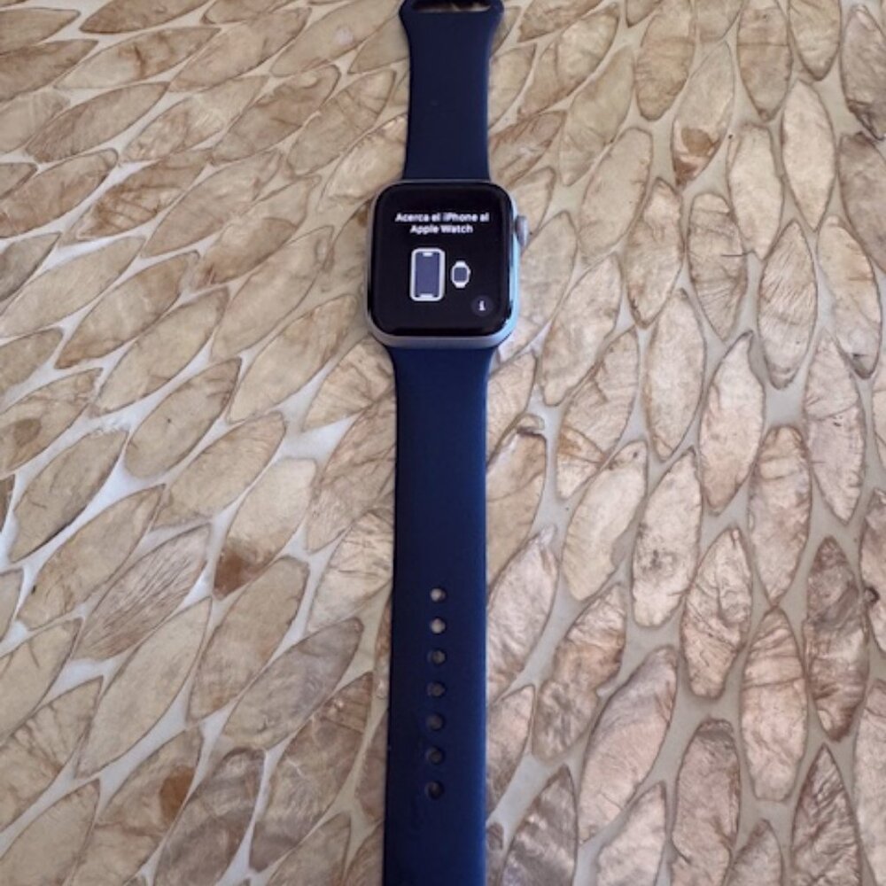 APPLE WATCH SE 44MM SILVER-GPS/CELLULAR